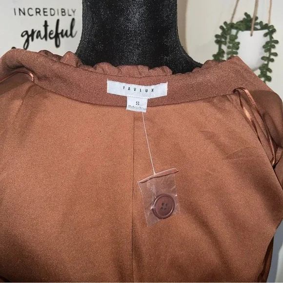 Belted brown wrap coat - Picture 11 of 11